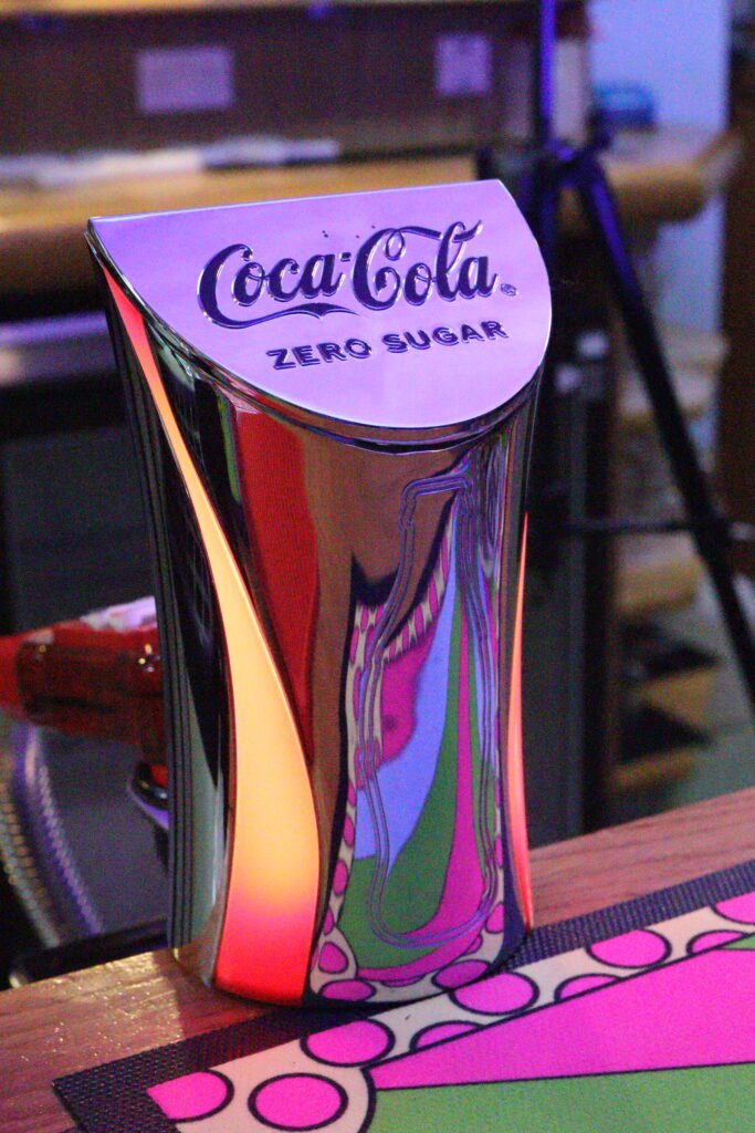 cocacola holder in magic cheers